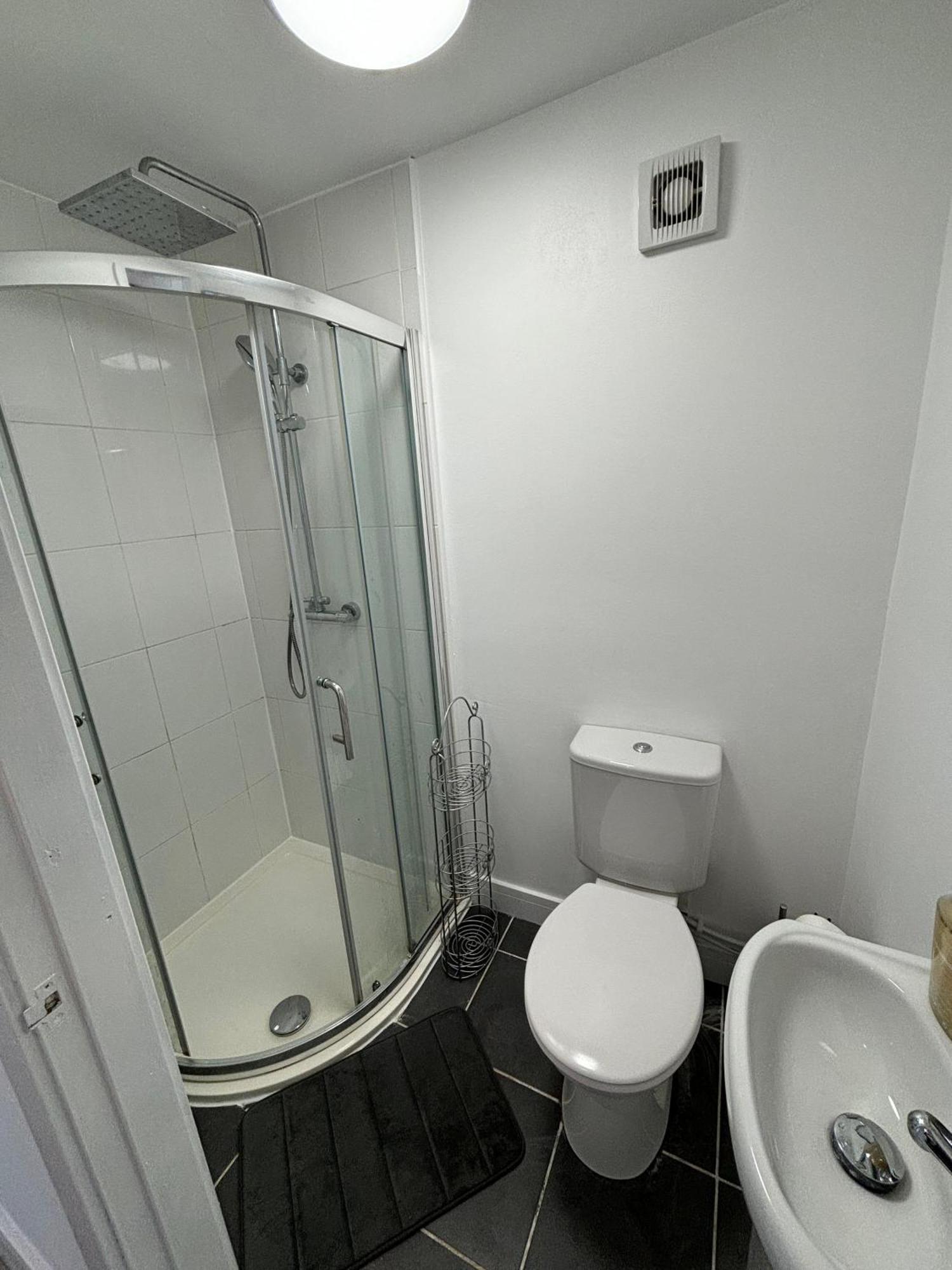Modern & Cozy Gem - 10Min To City Center - Parking York Exterior foto